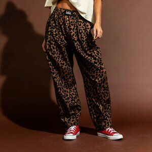 Dressed in Lala Happy Chance Barrel Leg Boxer Pants NEW size L